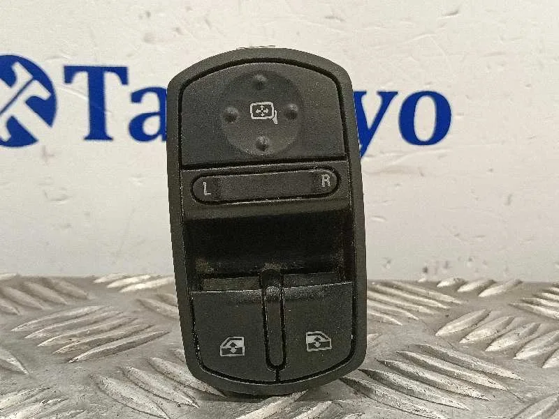 Mando Elevalunas Delantero Izquierdo para Opel Corsa E