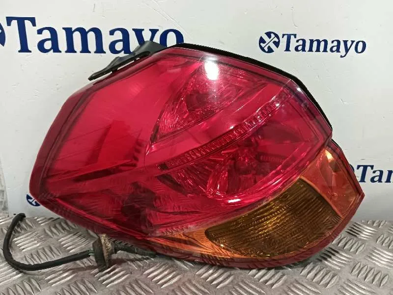 Piloto Trasero Izquierdo para Subaru Legacy Familiar/Outback B13 (Bp)