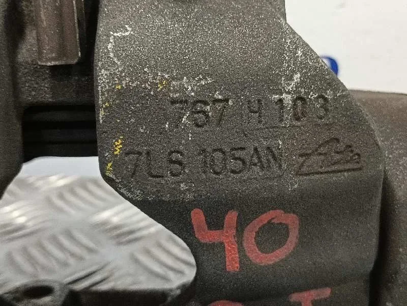 Pinza Freno Delantera Izquierda para Volkswagen Touareg (7L6)