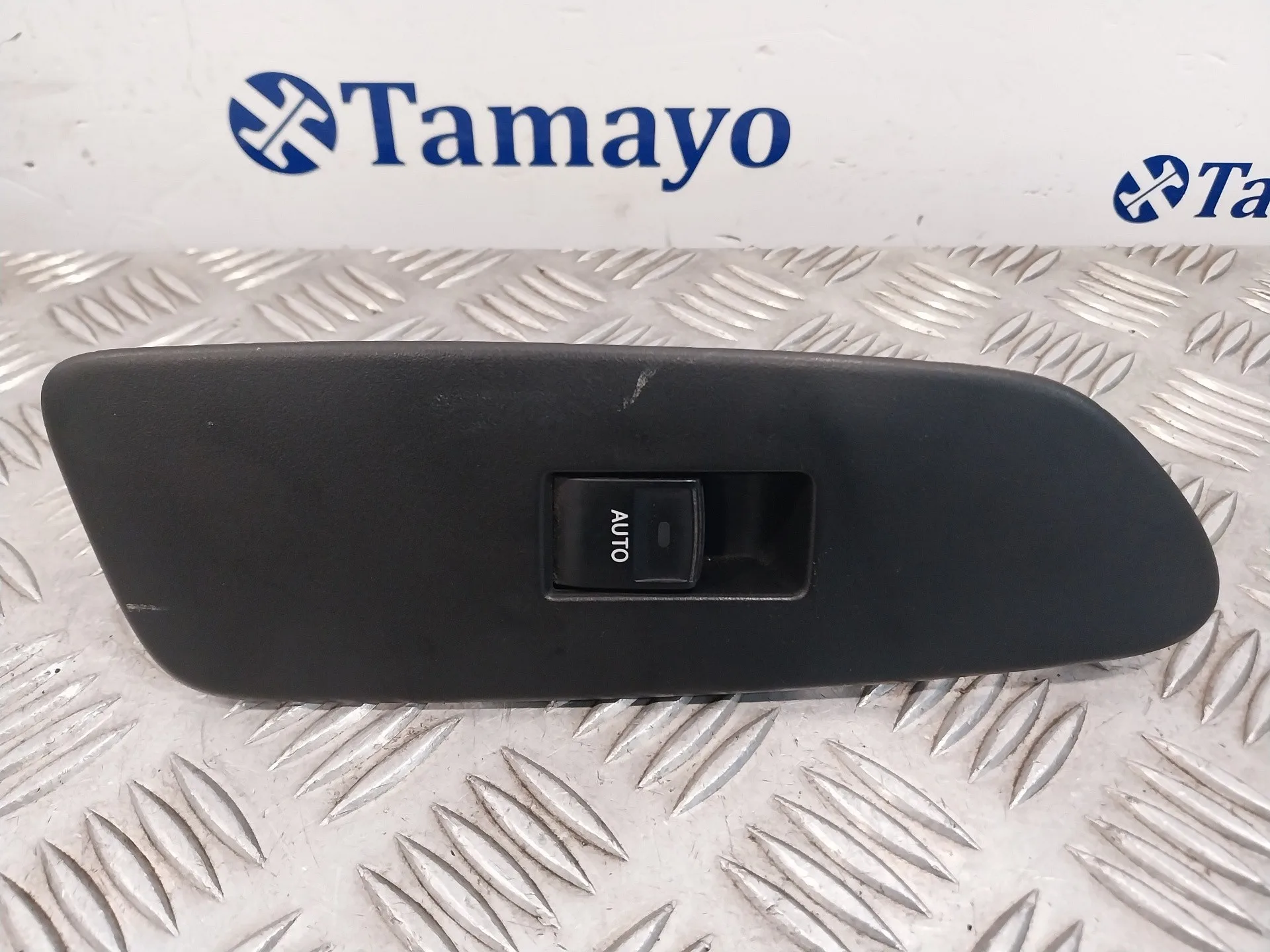 Mando Elevalunas Delantero Derecho para Toyota Auris De150A