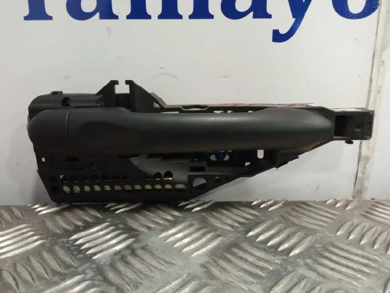 Maneta Exterior Delantera Derecha para Renault Clio Iv