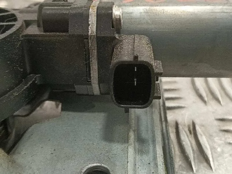Elevalunas Delantero Derecho para Renault Clio Iv