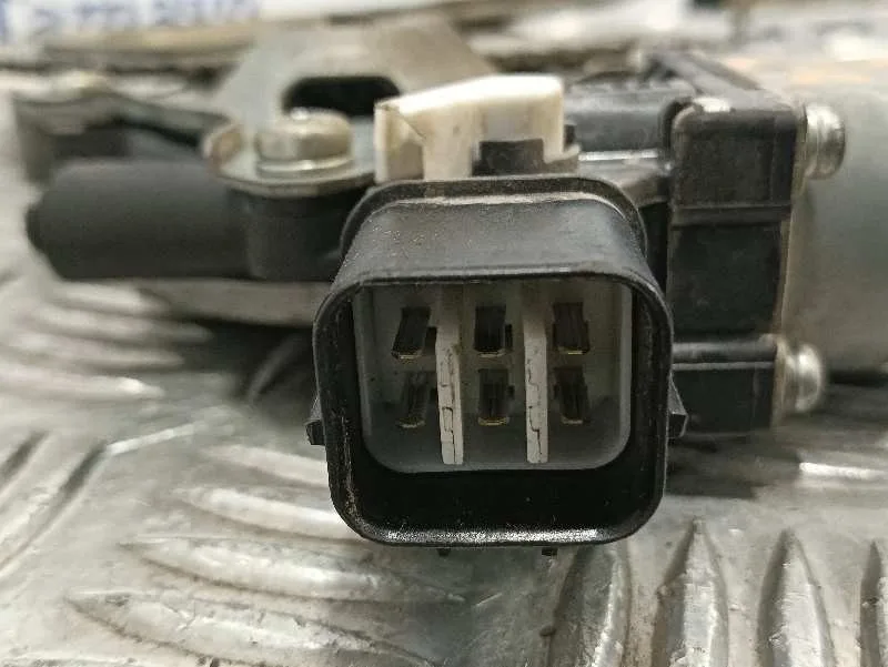 Elevalunas Delantero Derecho para Mitsubishi Outlander (Cw0)