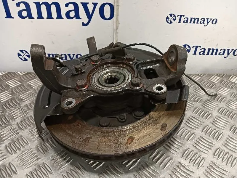 Mangueta Delantera Izquierda para Mitsubishi L 200 (Ka0/Kb0)