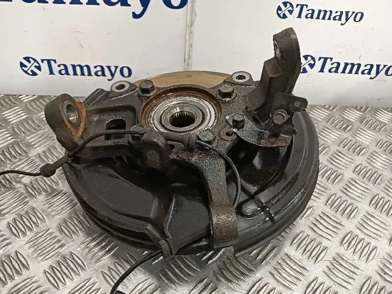 Mangueta Delantera Izquierda para Mitsubishi L 200 (Ka0/Kb0)