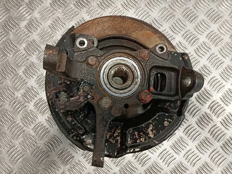 Mangueta Delantera Derecha para Mitsubishi L 200 (Ka0/Kb0)