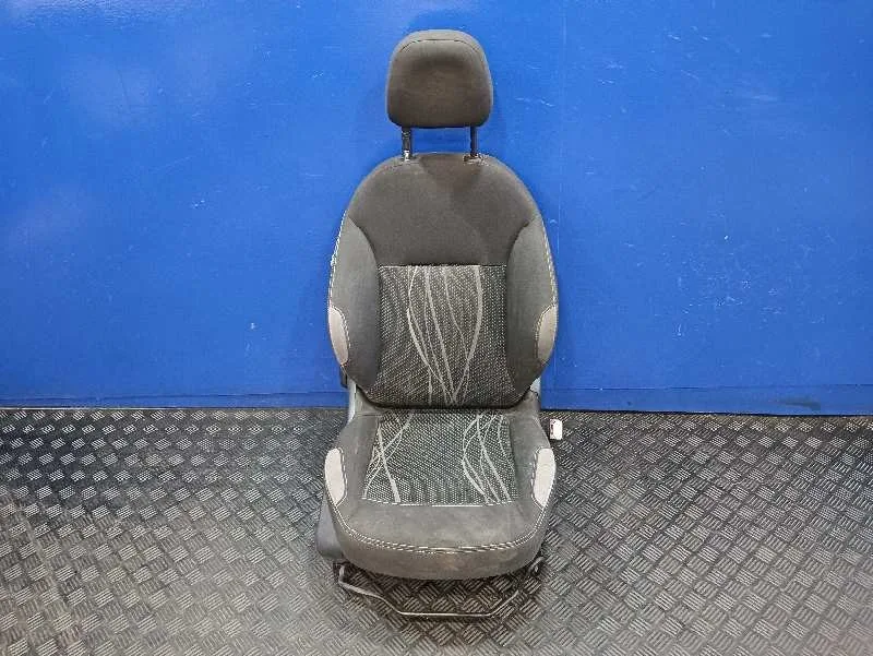 Asiento Delantero Derecho para Peugeot 208