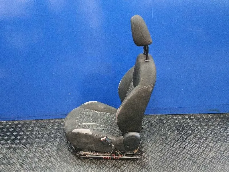 Asiento Delantero Derecho para Peugeot 208