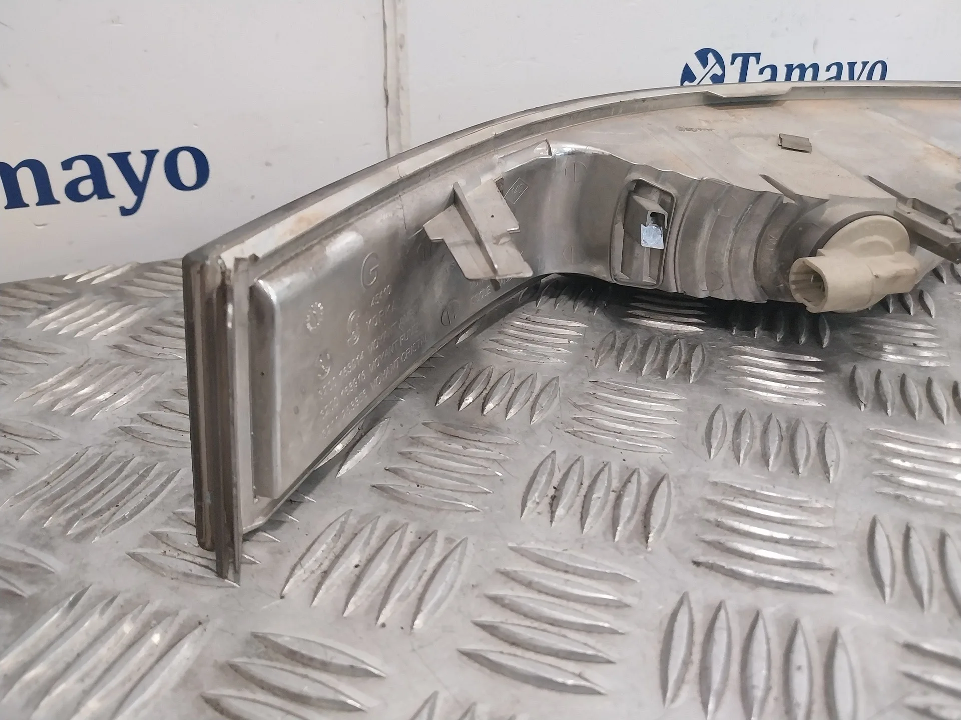 Piloto Delantero Izquierdo para Nissan Interstar Mod. 04 (X70)