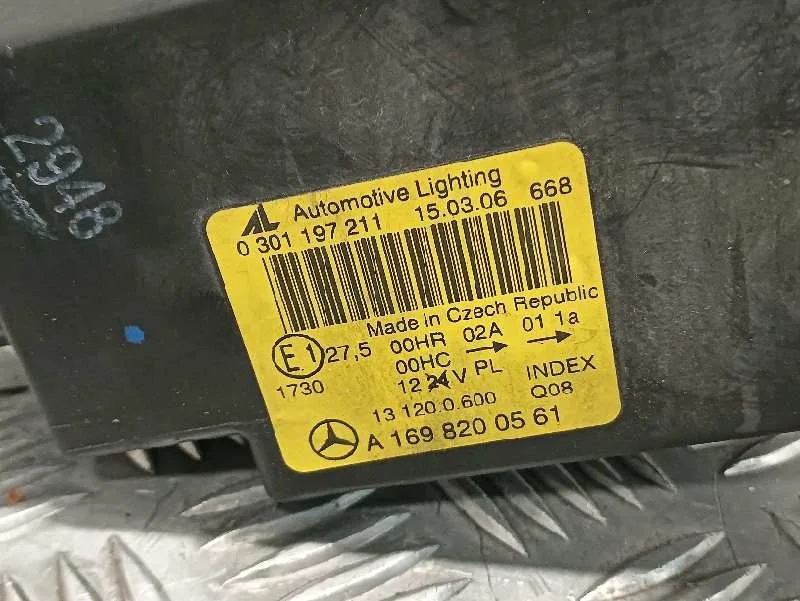 Faro Izquierdo para Mercedes-Benz Clase A (W169)