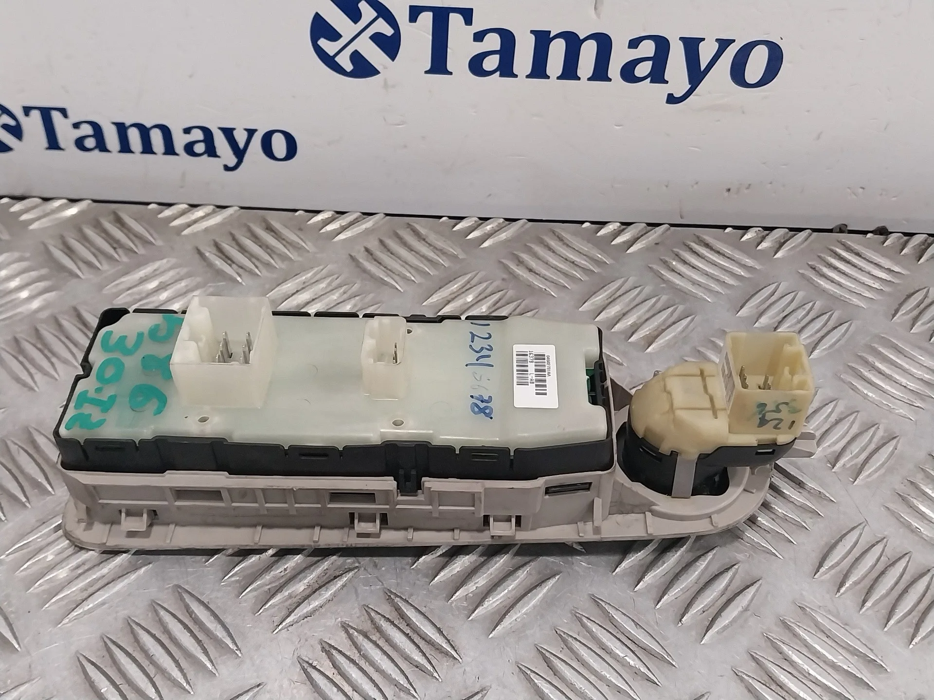 Mando Elevalunas Delantero Izquierdo para Chrysler 300 C