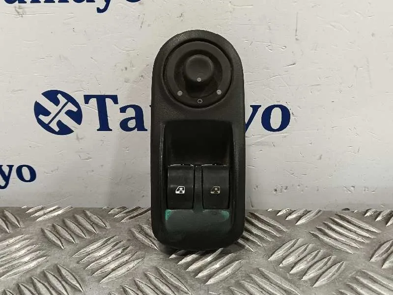 Mando Elevalunas Delantero Izquierdo para Hyosung Aquila