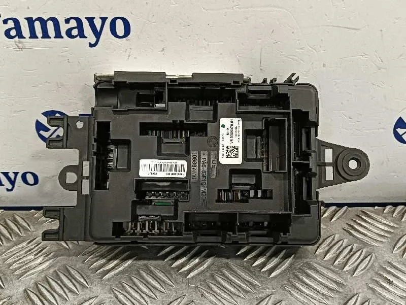 Caja Reles / Fusibles para Bmw Serie 1 Lim. (F20)