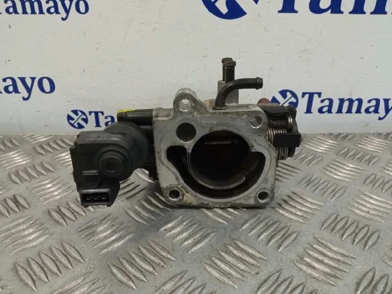 Caja Mariposa para Hyundai Coupe (Gk)