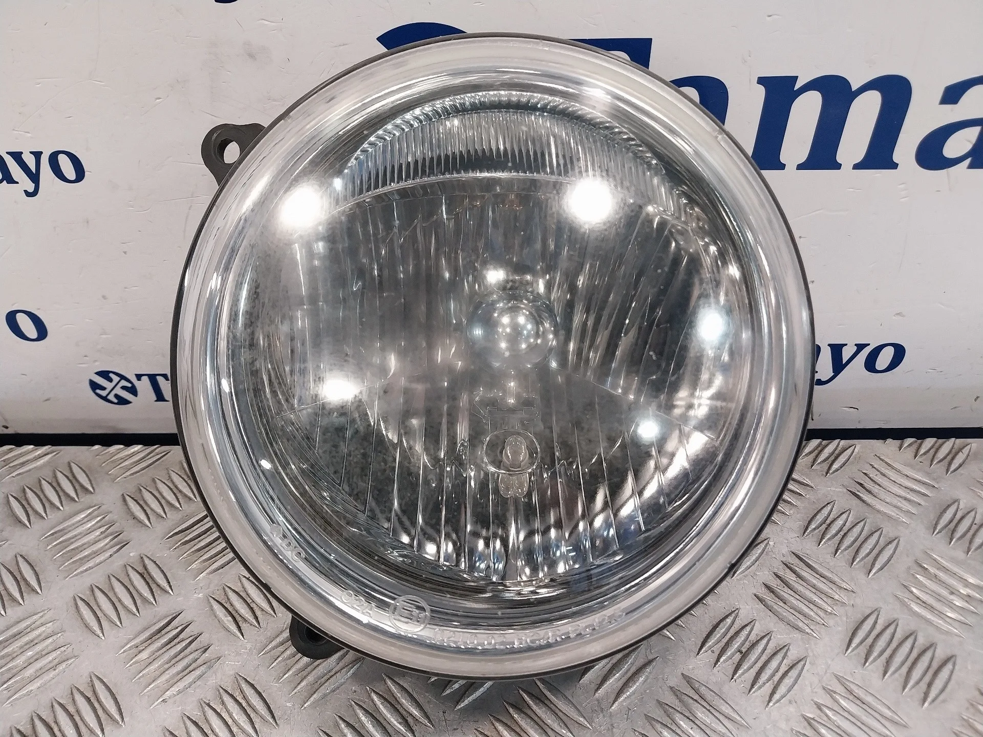 Faro Izquierdo para Chrysler Jeep Cherokee (Kj)