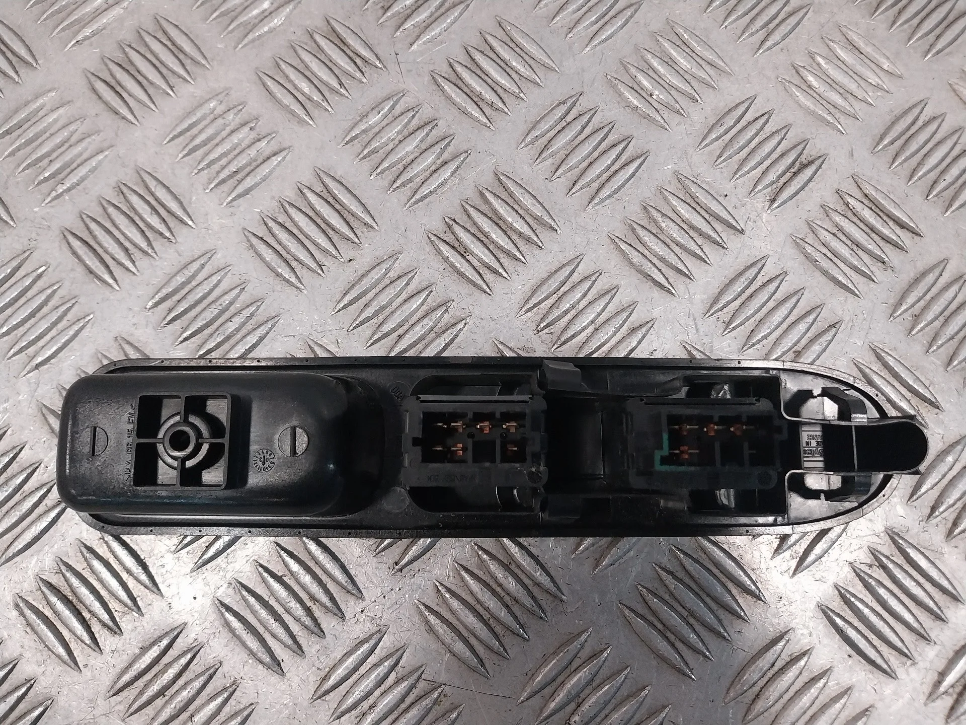 Mando Elevalunas Delantero Izquierdo para Peugeot 307 (S1)