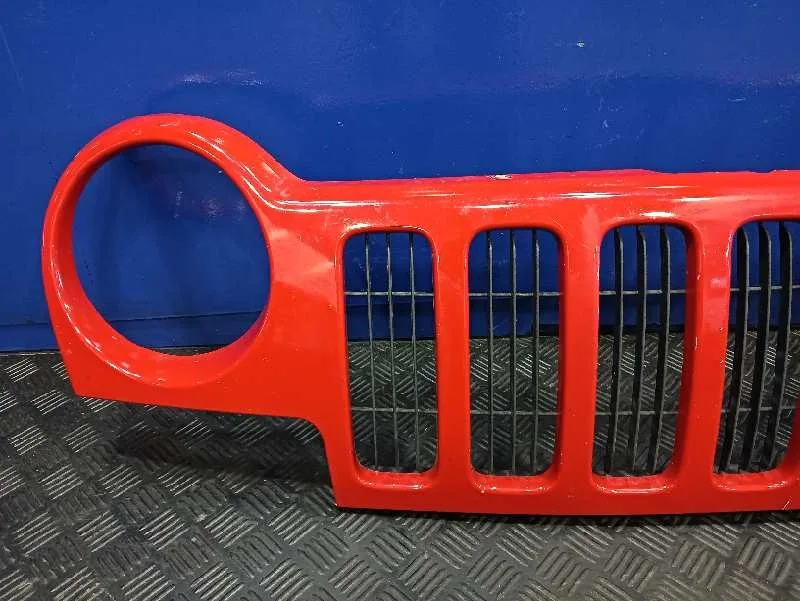 Rejilla Delantera para Chrysler Jeep Cherokee (Kj)