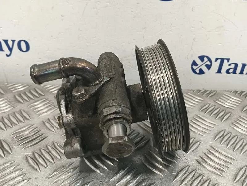 Bomba Direccion para Seat Leon (1M1)