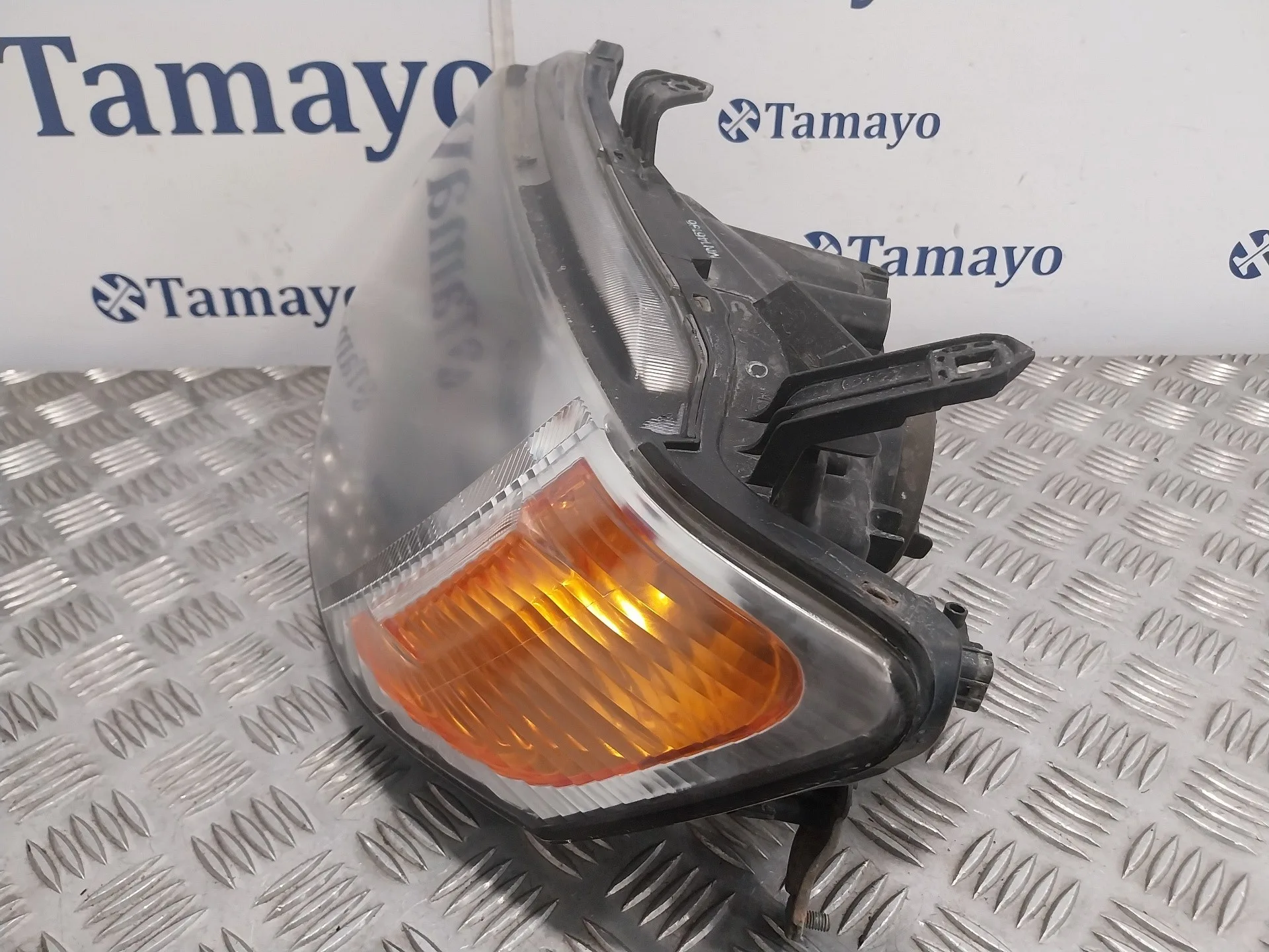 Faro Izquierdo para Mitsubishi L 200 (Ka0/Kb0)