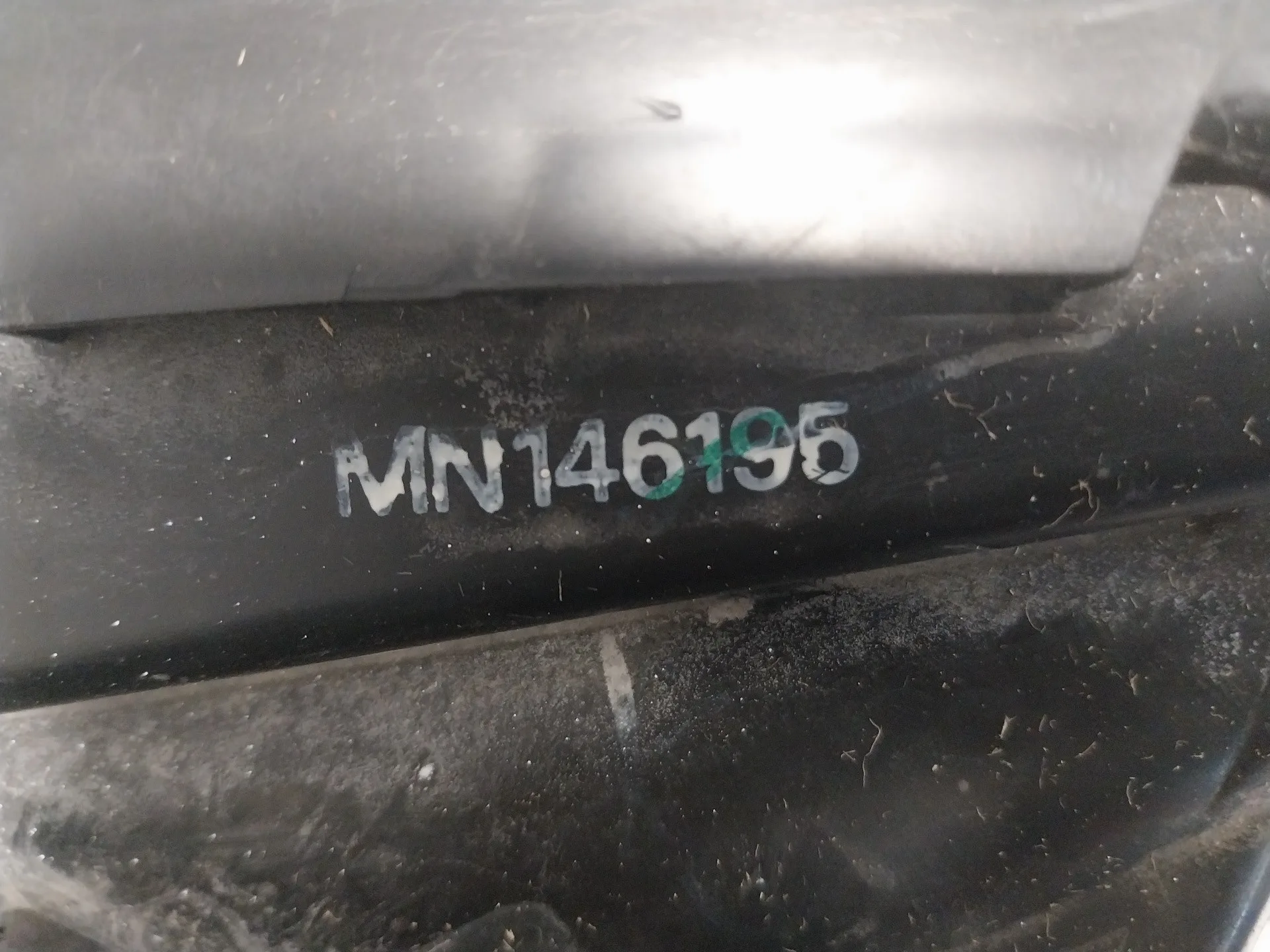 Faro Izquierdo para Mitsubishi L 200 (Ka0/Kb0)