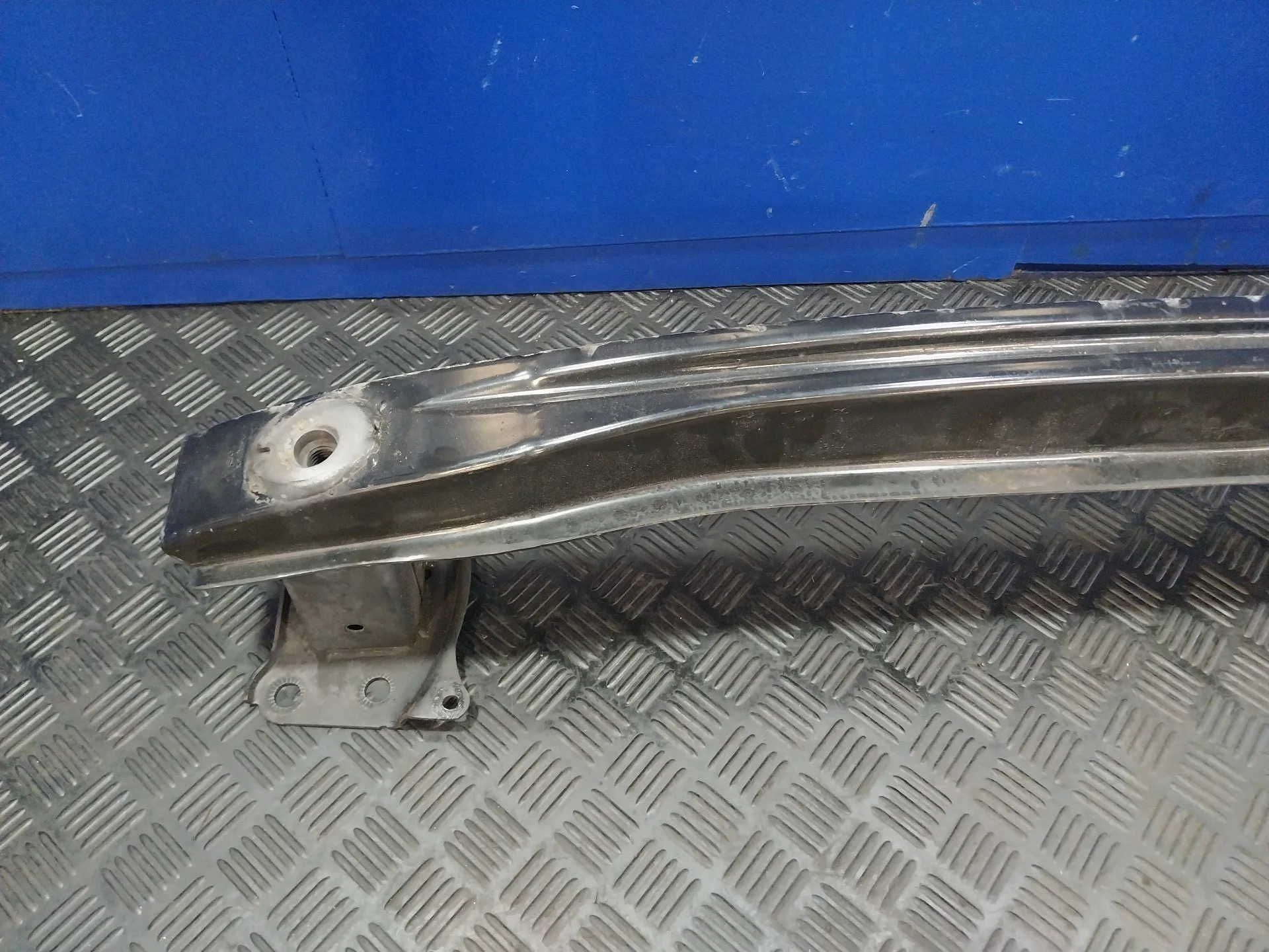 Refuerzo Paragolpes Delantero para Volkswagen Touran (1T2)