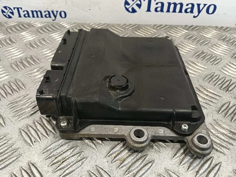 Centralita Motor Uce para Toyota Iq