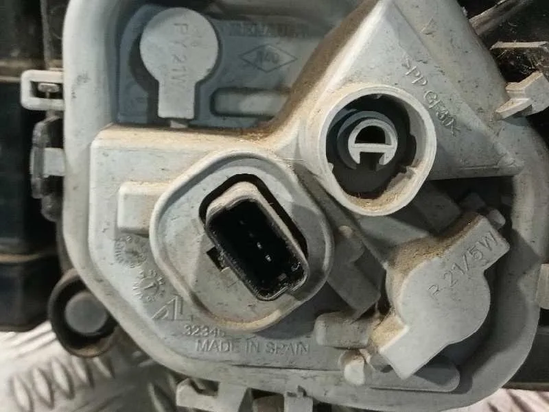 Piloto Trasero Izquierdo para Renault Captur