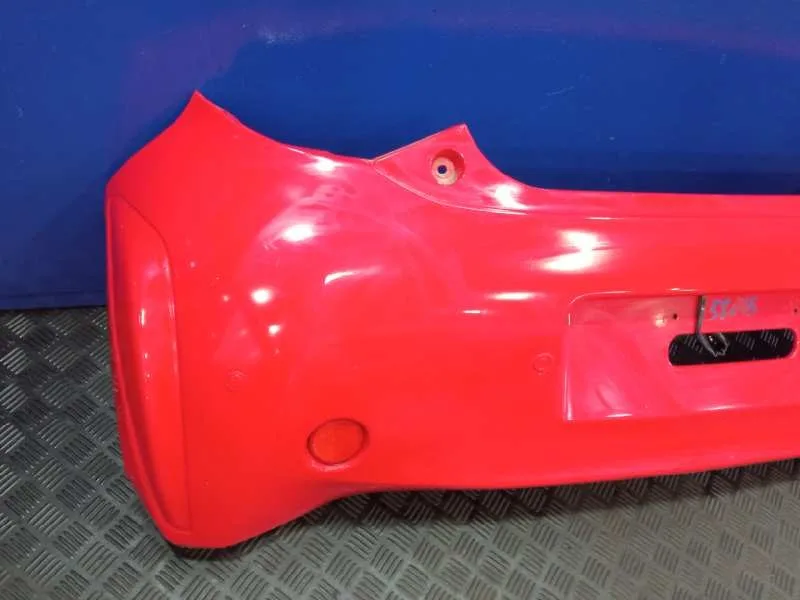 Paragolpes Trasero para Toyota Iq