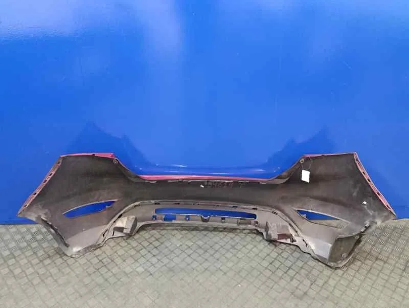 Paragolpes Trasero para Ford Fiesta (Cb1)