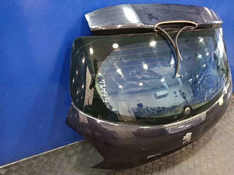 Porton Trasero para Peugeot 208