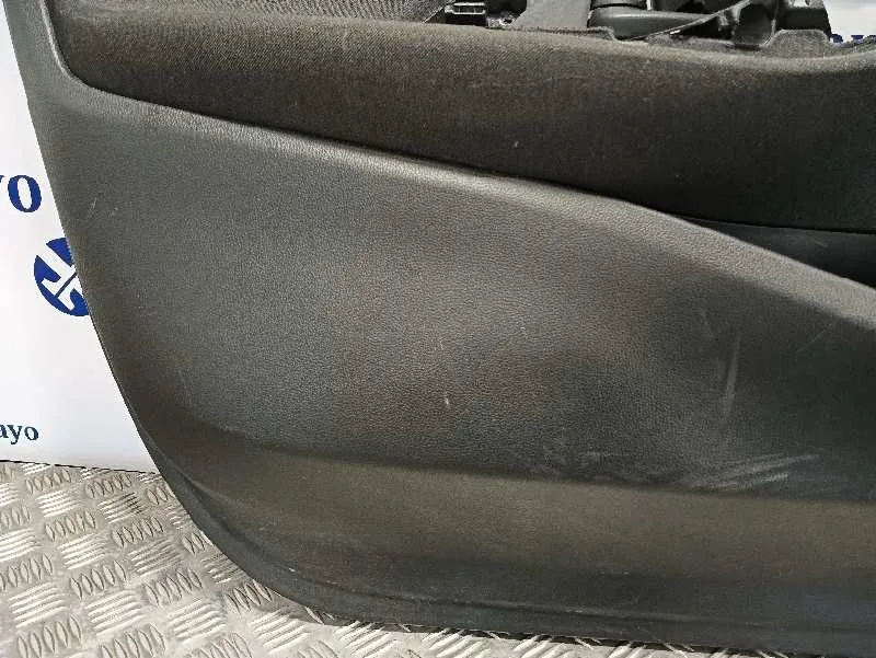 Guarnecido Puerta Delantera Izquierda para Toyota Yaris (Xpa1F/Mxph11/Chxnbw)