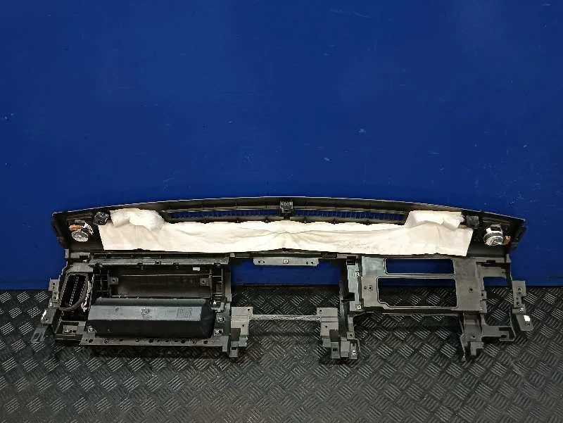 Salpicadero para Nissan Pathfinder (R51)