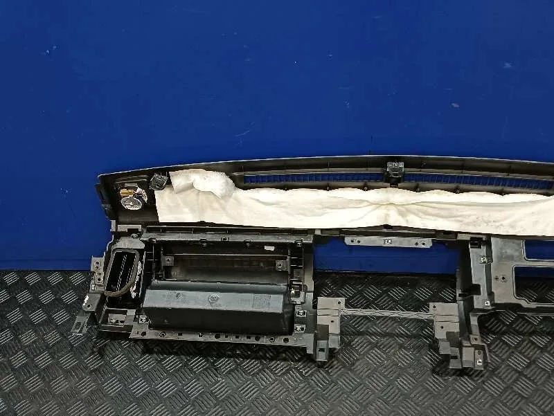 Salpicadero para Nissan Pathfinder (R51)