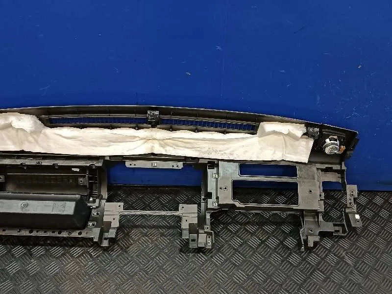 Salpicadero para Nissan Pathfinder (R51)