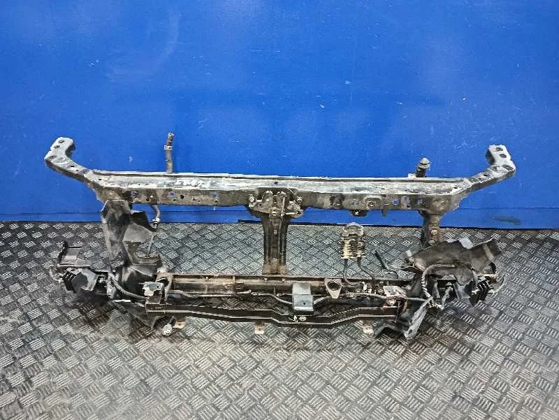 Panel Frontal para Nissan Pathfinder (R51)