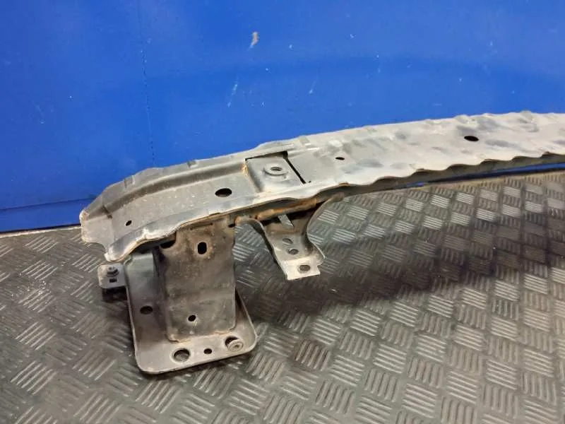 Refuerzo Paragolpes Delantero para Ford Fiesta (Cb1)