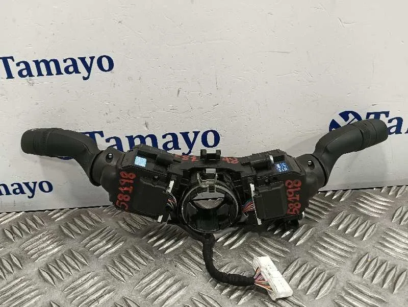 Mando Multifuncion para Toyota Yaris (Xpa1F/Mxph11/Chxnbw)