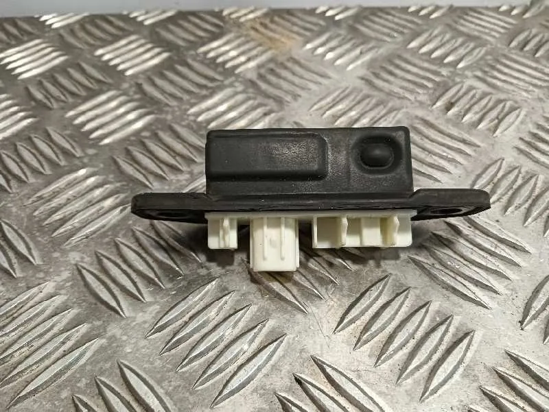 Maneta Exterior Porton para Toyota Yaris (Xpa1F/Mxph11/Chxnbw)