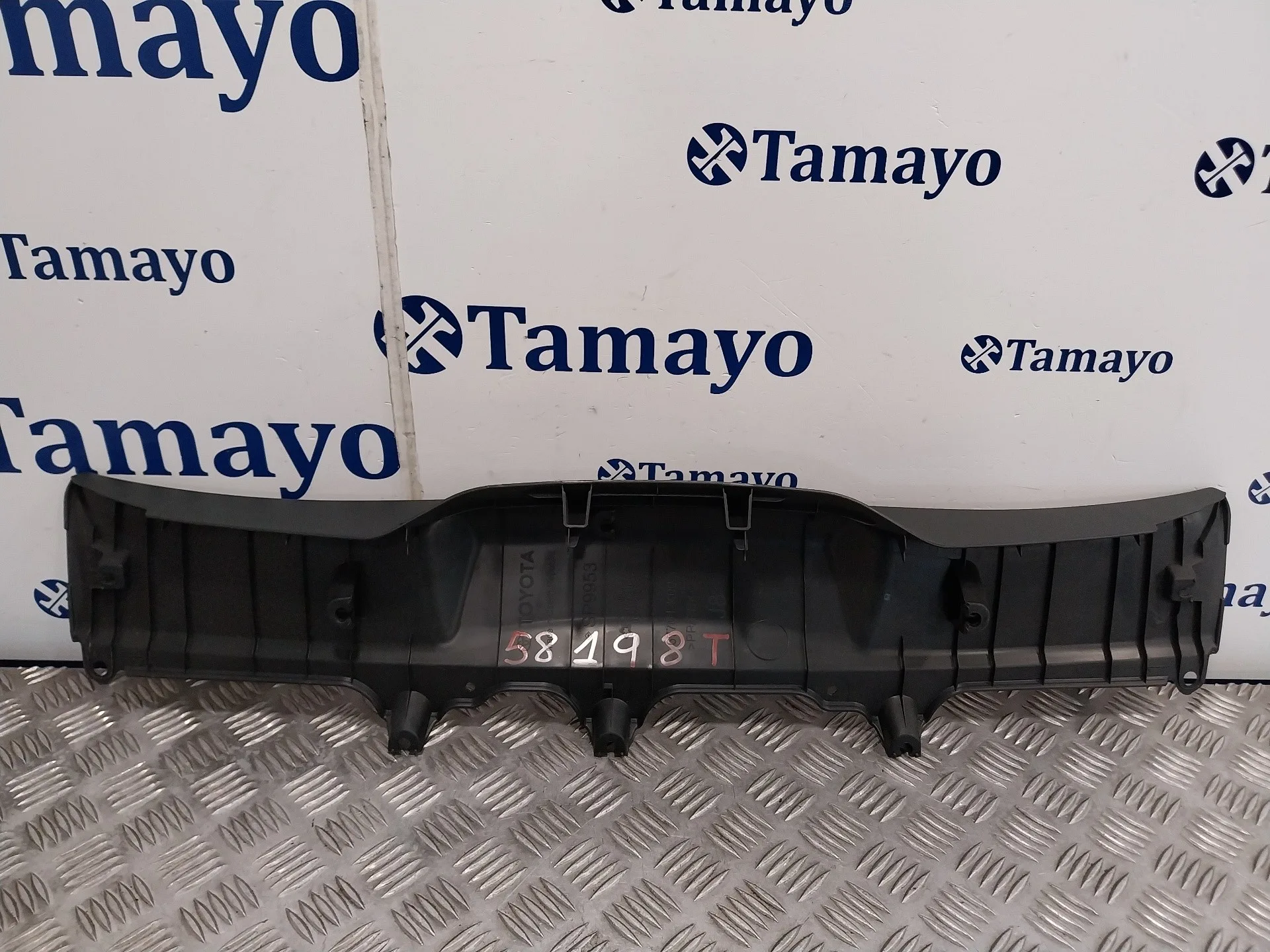 Moldura para Toyota Yaris (Xpa1F/Mxph11/Chxnbw)
