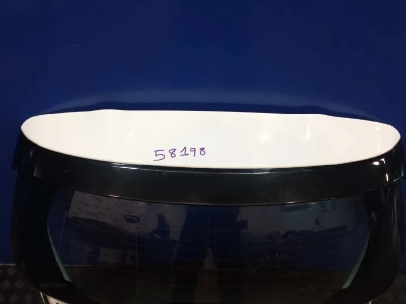 Porton Trasero para Toyota Yaris (Xpa1F/Mxph11/Chxnbw)