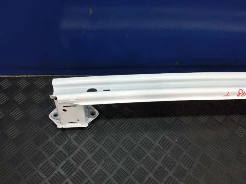 Refuerzo Paragolpes Trasero para Toyota Yaris (Xpa1F/Mxph11/Chxnbw)