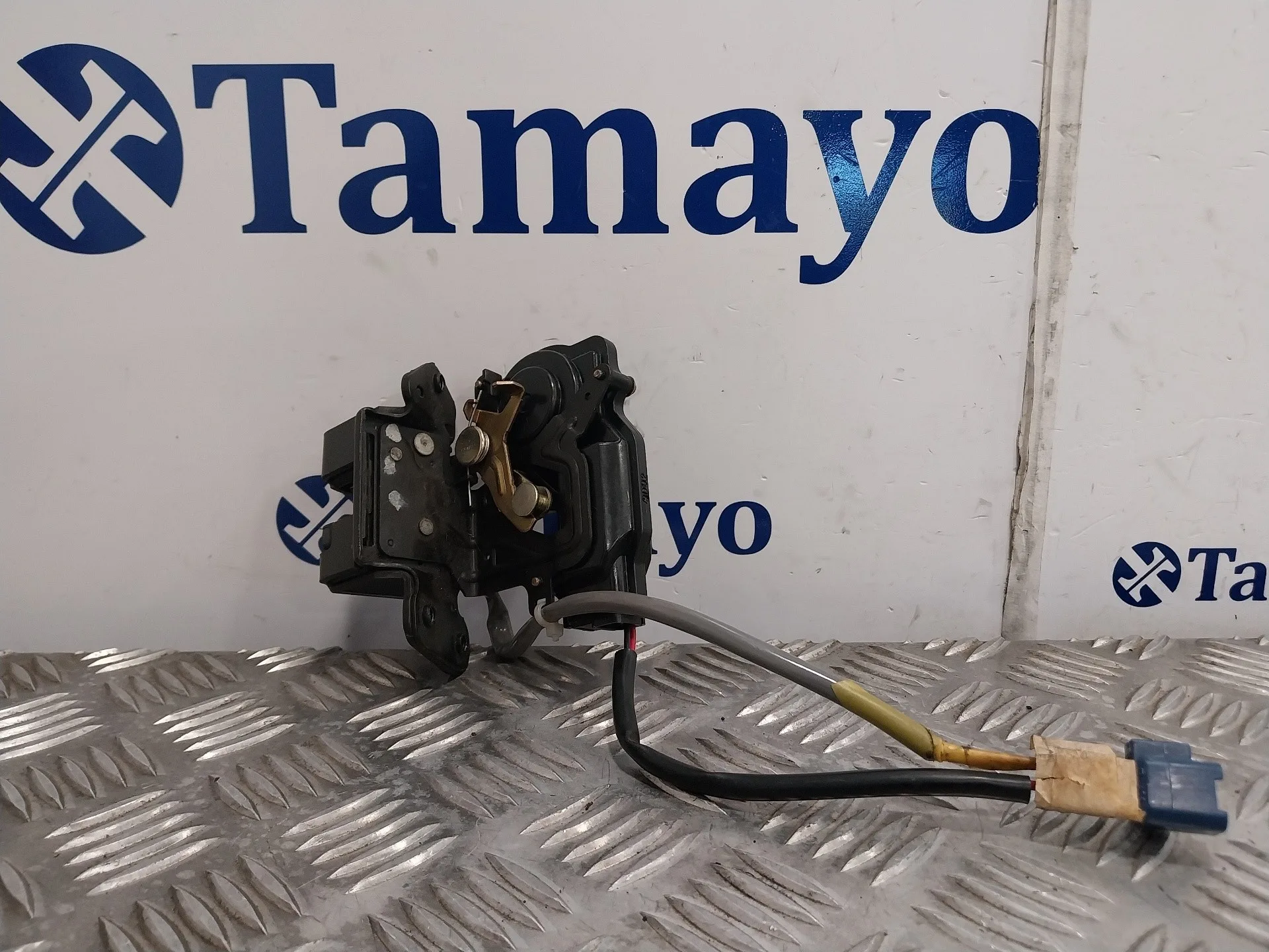 Cerradura Maletero / Porton para Toyota Corolla Verso (R1)