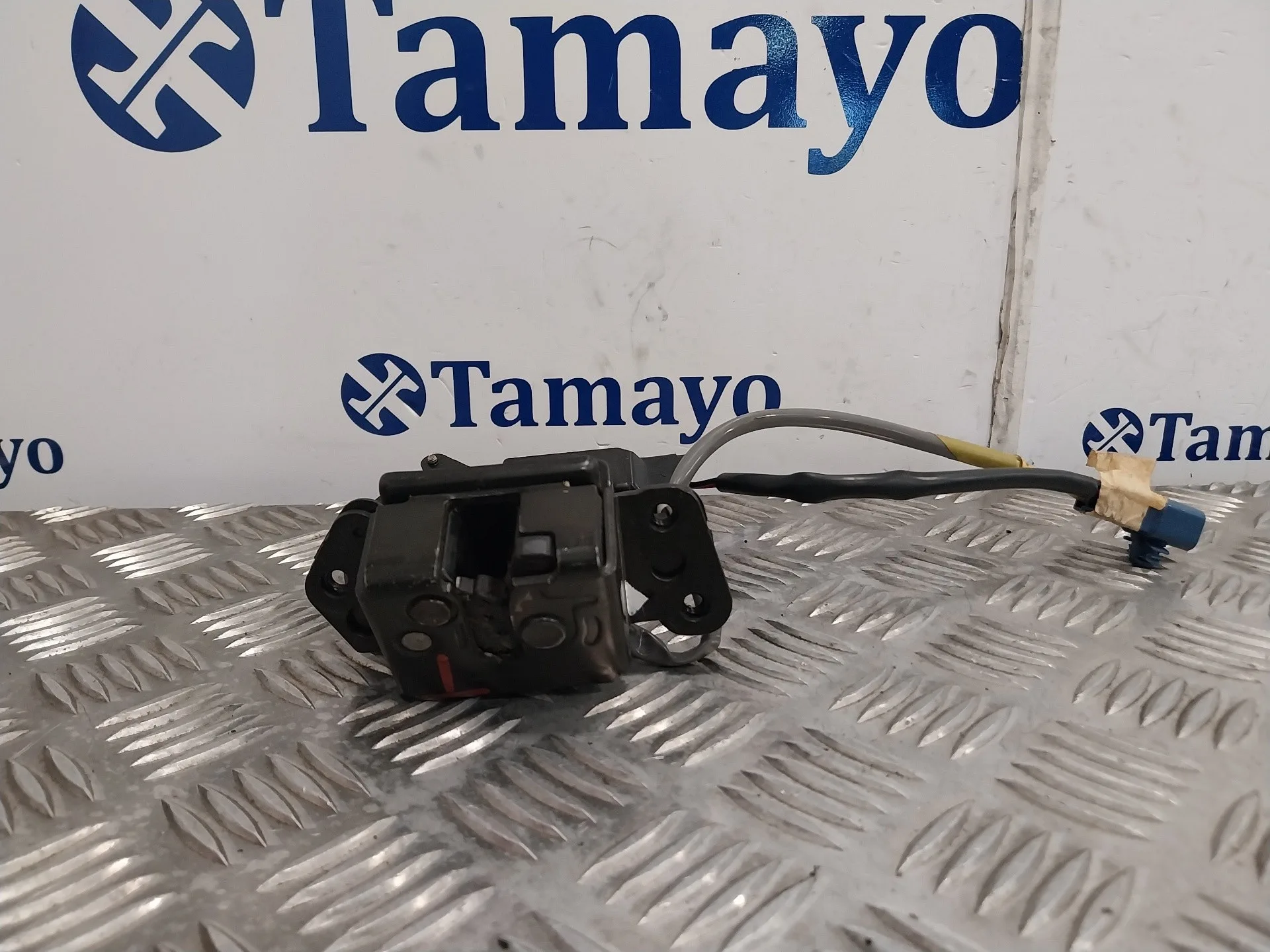 Cerradura Maletero / Porton para Toyota Corolla Verso (R1)