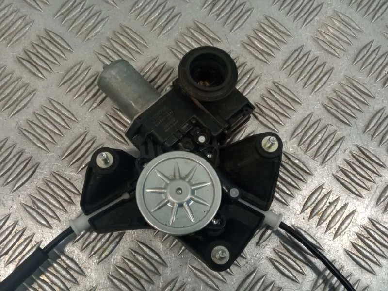Elevalunas Trasero Izquierdo para Toyota Yaris (Xpa1F/Mxph11/Chxnbw)