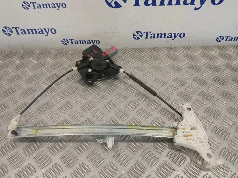 Elevalunas Trasero Izquierdo para Toyota Yaris (Xpa1F/Mxph11/Chxnbw)