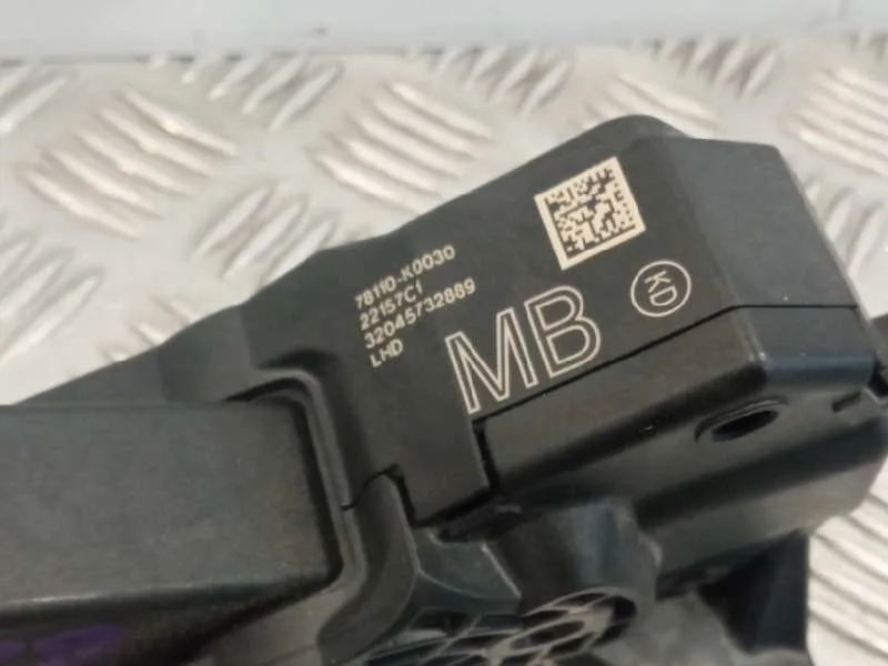 Pedal Acelerador para Toyota Yaris (Xpa1F/Mxph11/Chxnbw)