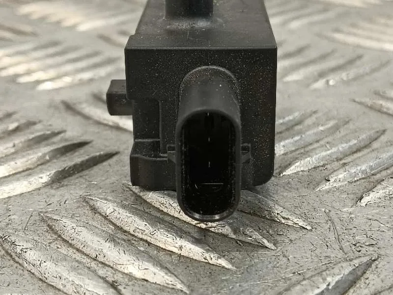 Sensor Presion para Skoda Octavia Lim. (5E3)