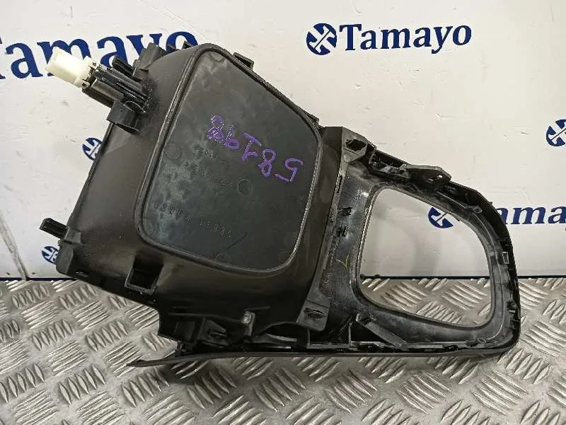 Consola Central para Toyota Yaris (Xpa1F/Mxph11/Chxnbw)