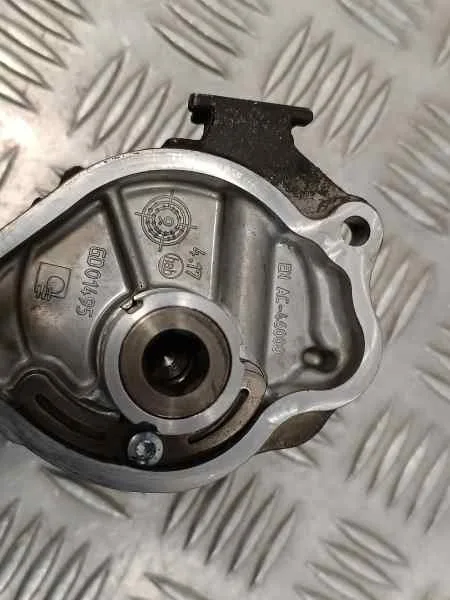 Depresor Freno / Bomba Vacio para Mercedes-Benz Sprinterii Caja Cerrada (Desde 01.06)