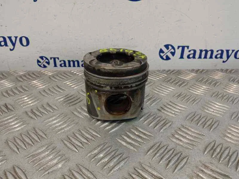Piston para Mercedes-Benz Sprinter 5-T Caja/Chasis (B906)